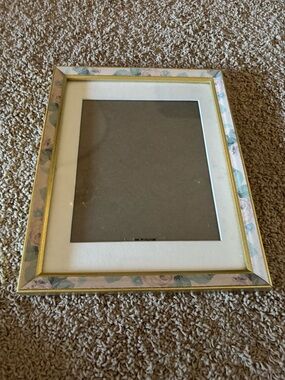Decorative Floral Picture Frame with Gold Trim - White Mat